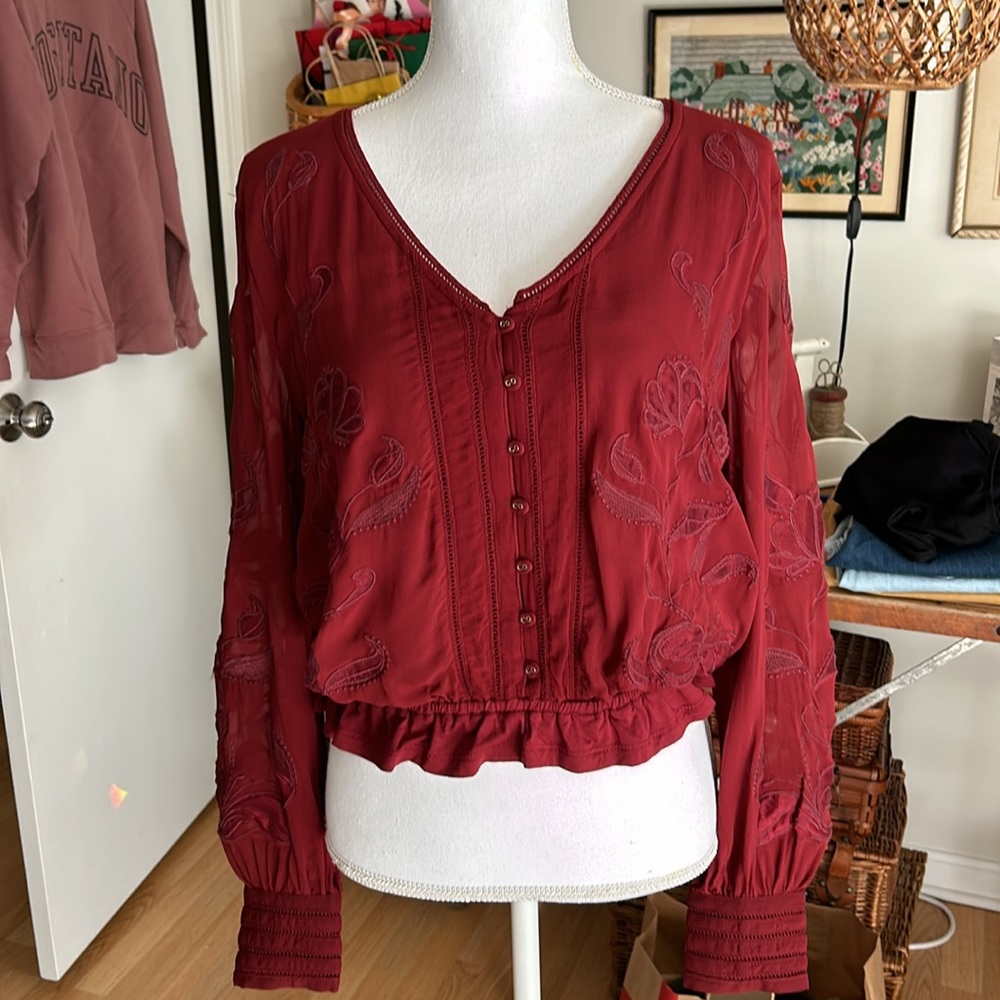 Anthropologie Floral Embroidered Top M NWOT
